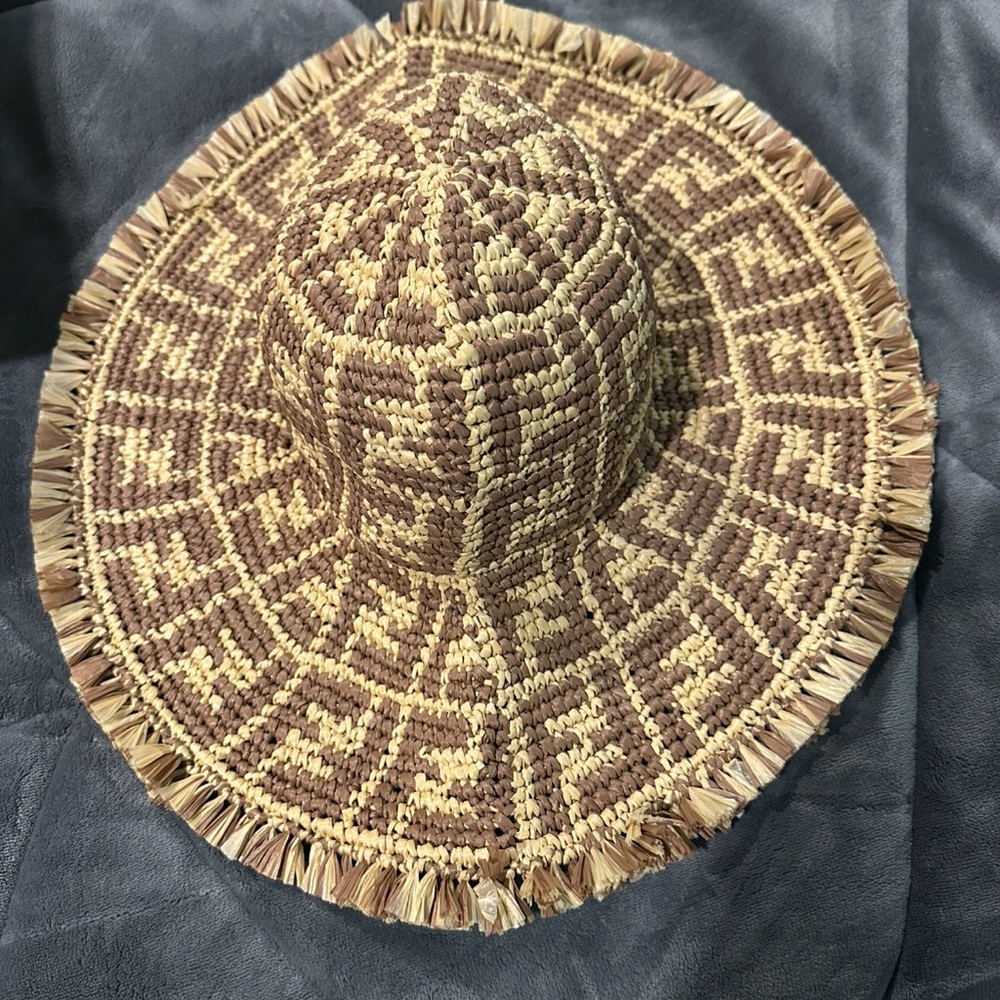 Fendi Beige Patterned Sun Hat - Picture 4 of 5